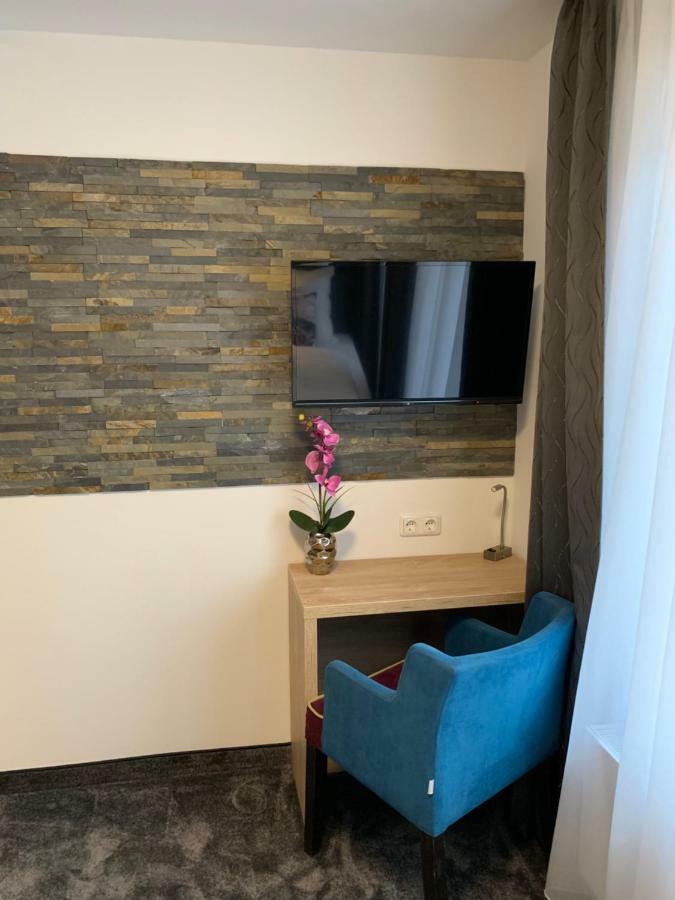 Hotel Dias Pinneberg Luaran gambar